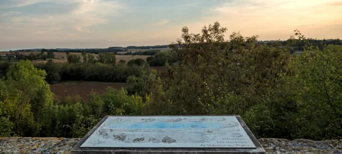 The botanical trail of Valence-sur-Baïse