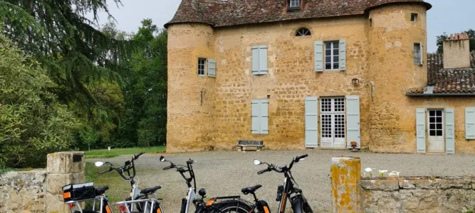 VAE visit with tasting at the Castle of Sabazan