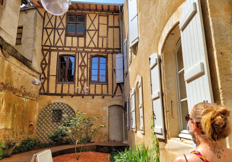 Visit Fleurance in 3 emblematic places