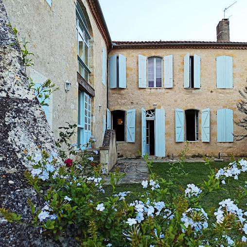 Le rêve d'Alice - Stay in a bed and breakfast in Saint-Puy